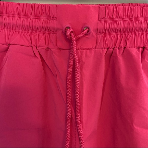 NWT FP MOVEMENT BY FREE PEOPLE PINK SHORTS SIZE M - Picture 9 of 9